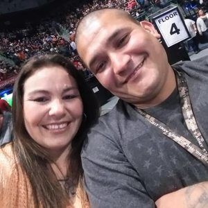 Meet your Posher, Esther